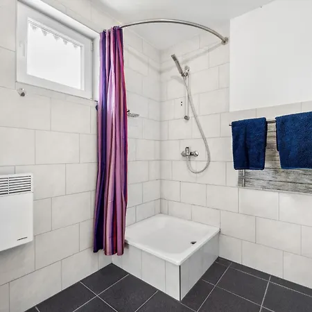 Jule-im Herzen Ruegens * Patzig